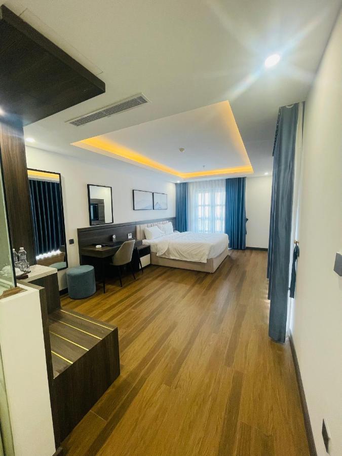 Luxury Phoenix Hotel 박 닌 외부 사진